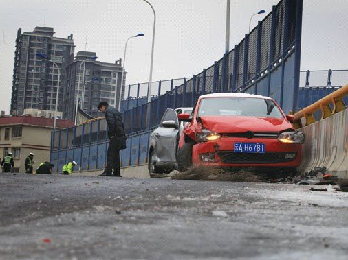 防爆電伴熱帶路面融雪系統
